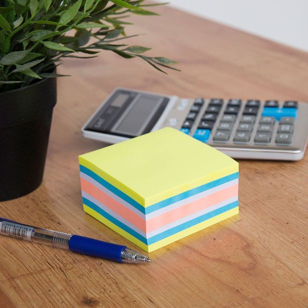 LISTIČI LEVIA SAMOLEPILNI 75X75 1/400 MIX MANGO 110626