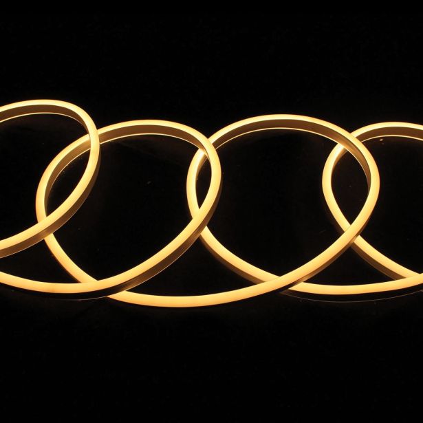 LUČKE MQ NEO LED SVETLOBNA BELA CEV 5 M S PROGRAMATORJEM