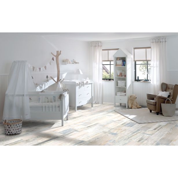 PLAVAJOČA PLUTA EGGER HOME COMFORT MACESEN ARMONA EHC027 1292X193X8 MM