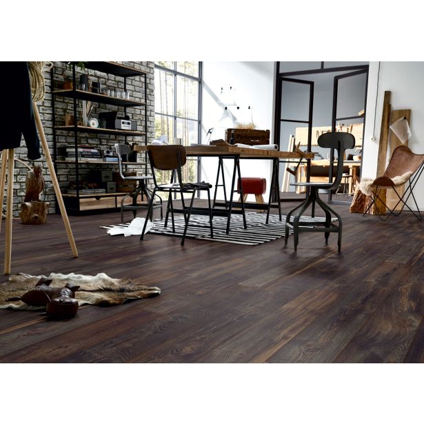 LAMINAT, 12MM, 33. RAZRED KRONOTEX MAMMUT MOUNTAIN BOR TEMEN D 80022 VLAGOOD.