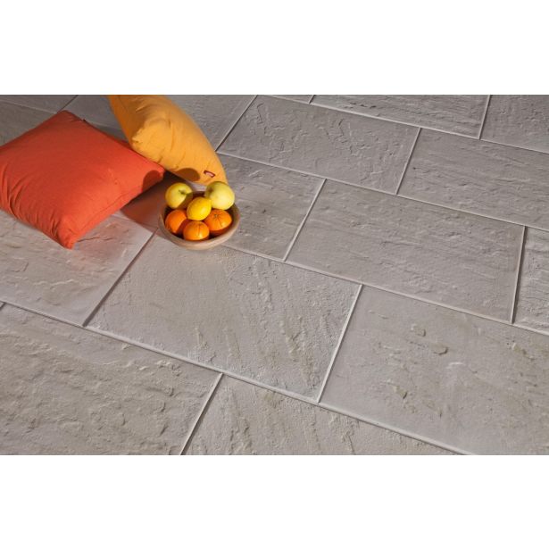 BETONSKA PLOŠČA ZOBEC MANGART BELA 40X60X4.2