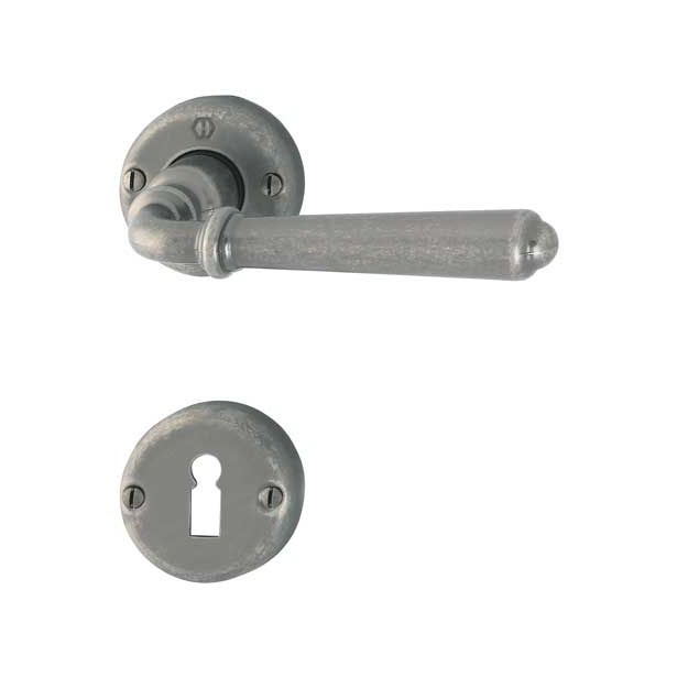 MEDEN.KLJUKA ZA VRATA HOPPE ELBA ANTIK Z ROZETO KLJUČ F56