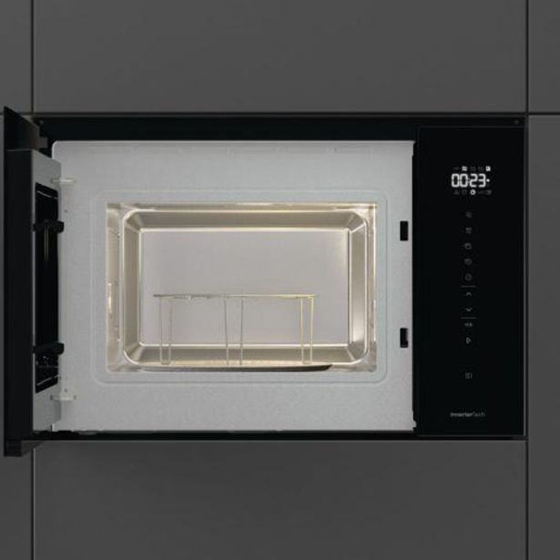 MIKROVALOVNA PEČICA HISENSE BIM325GI63DBG