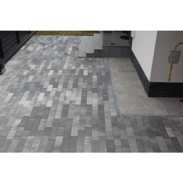 BETONSKI TLAKOVEC ZOBEC MODUL NOVO BELO-ČRN