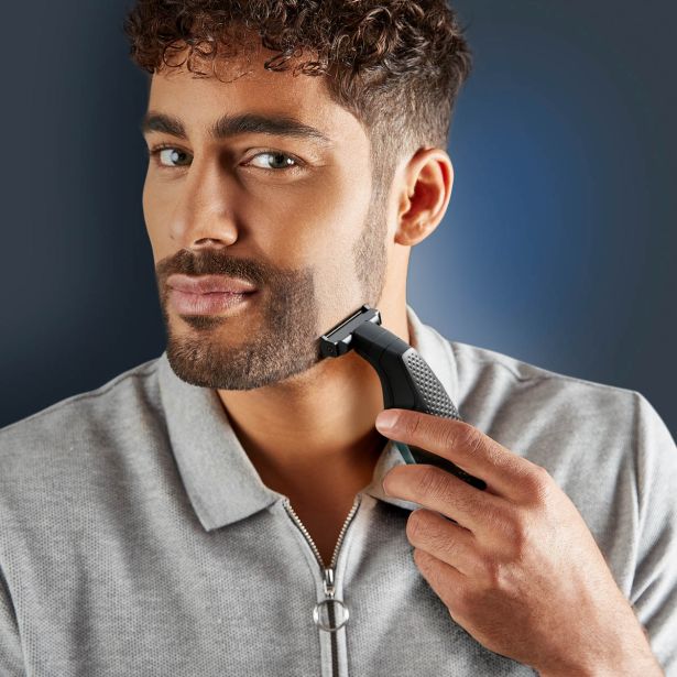 MOŠKI UREJEVALNIK ROWENTA TN6044E0