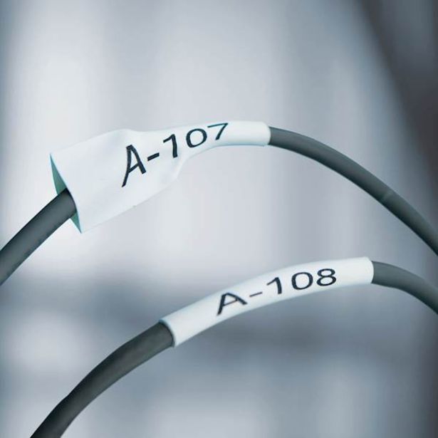 NALEPKE IN TRAKOVI DYMO TRAK RHINO HST 12 MM, ČRNA NA RUMENI