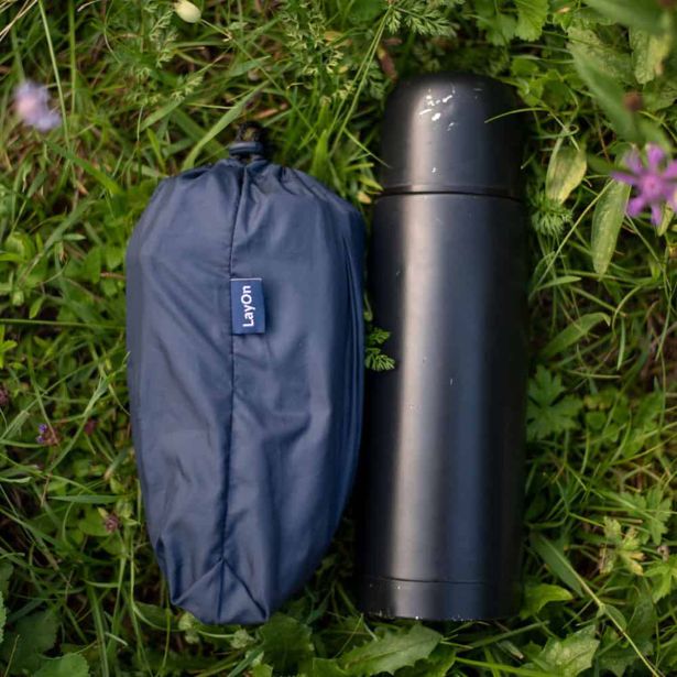 NAPIHLJIVA BLAZINA LAYON PODLOGA ZA SPANJE 200X65 CM TEMNO MODRA