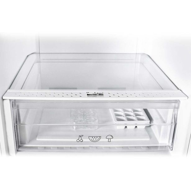 HLADILNIK IN ZAMRZOVALNIK VOX NF3730WF