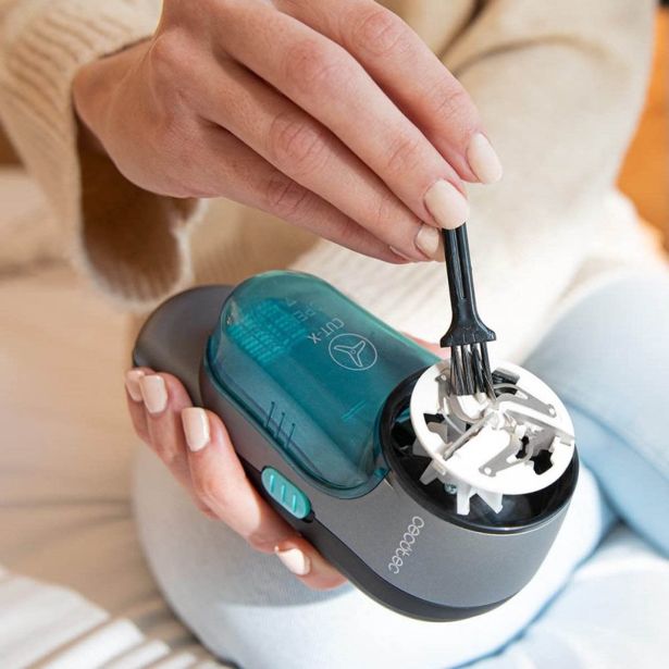 ODSTRANJEVALEC VLAKEN CECOTEC CUT-X 4500