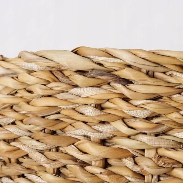 OKRASNA KOŠARA BOLTZE OKROGLA, IZ MORSKE TRAVE FI 25 CM