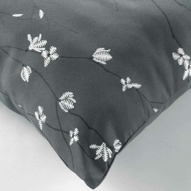 OKRASNI VZGLAVNIK DOUCEUR D'INTÉRIEUR 45X45CM ANTRACIT, ČEŠNJEV CVET