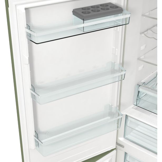 HLADILNIK IN ZAMRZOVALNIK GORENJE ONRK619DOL-L