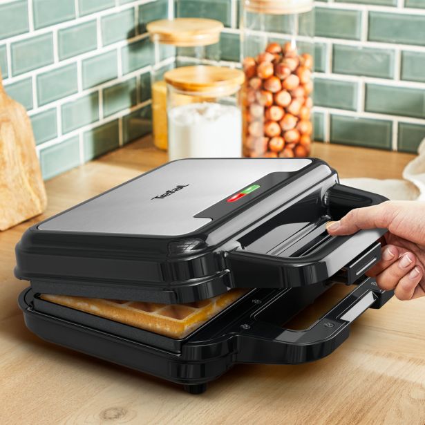 APARAT ZA VAFLJE TEFAL SW383D10 ULTRACOMPACT 3V1