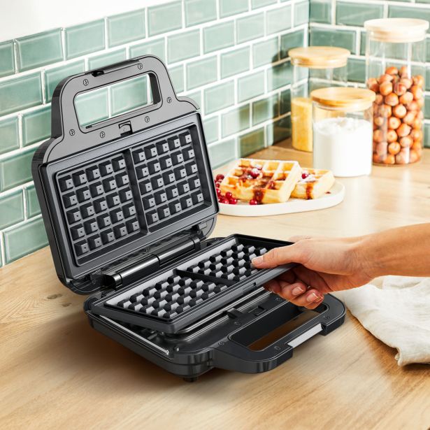 APARAT ZA VAFLJE TEFAL SW383D10 ULTRACOMPACT 3V1