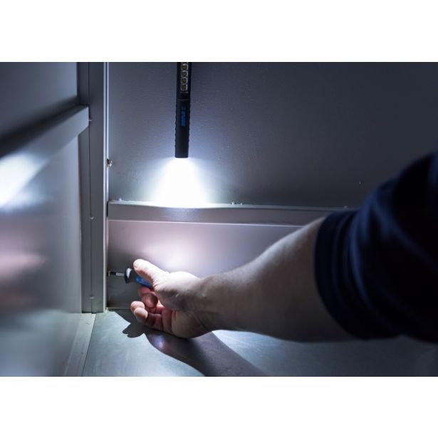 ORODJE PO NAROČILU UNIOR SVETILKA LED ART. 2091A