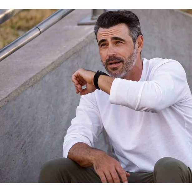 PAMETNA URA GARMIN VENU X1 - BLACK