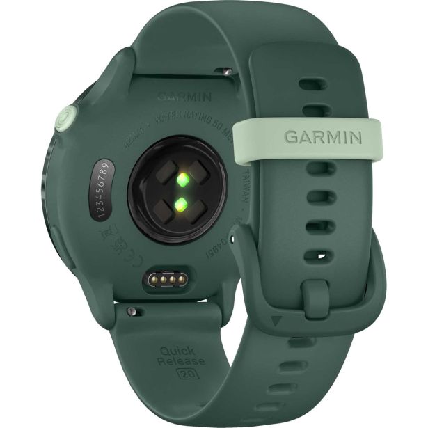 PAMETNA URA GARMIN VIVOACTIVE 6 JASPER GREEN /JASPER GREEN METALLIC