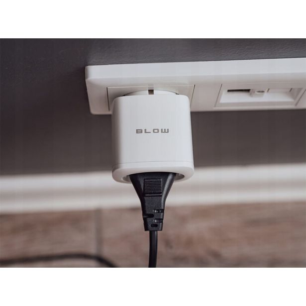 PAMETNA VTIČNICA BLOW SMART WIFI 3600W 16A BELA