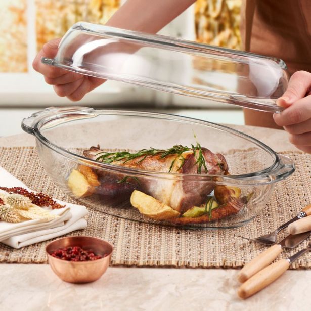 PEKAČ / MODEL ZA PEKO PASABAHCE BORCAM STEKLENI SET 4 DELNI