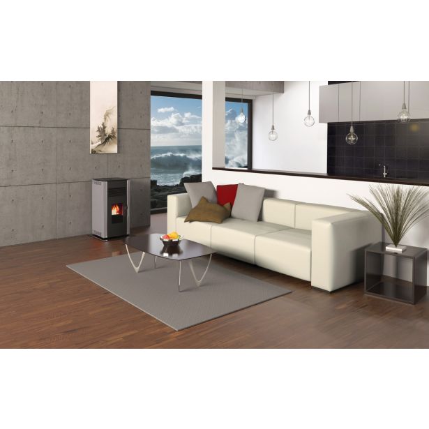 PELETNA PEČ ALFA PLAM LUCA R, METALIC SIVA 8.3 KW