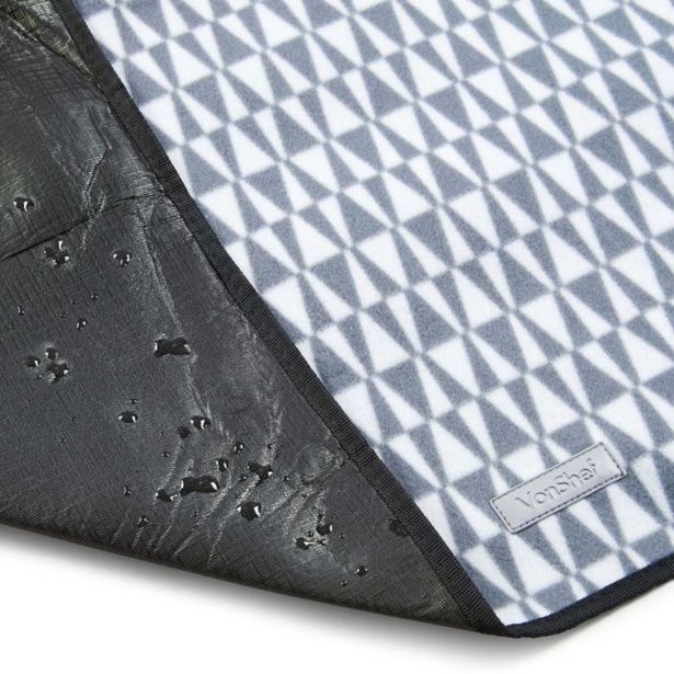 PIKNIK PROGRAM VONHAUS ODEJA VONSHEF 147 X 180CM, GEO VZOREC