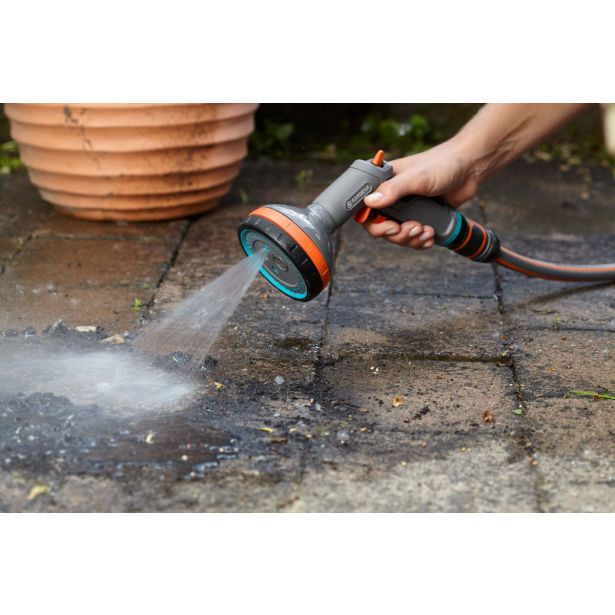 PIŠTOLA ZA VODO GARDENA CLASSIC MULTIFUNKCIJSKA PRŠILKA