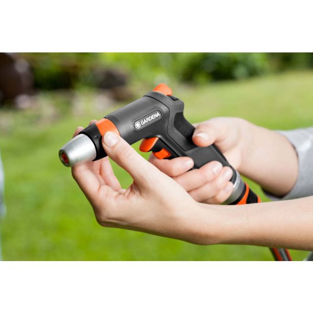 PIŠTOLA ZA VODO GARDENA KOVINSKA BRIZGALKA