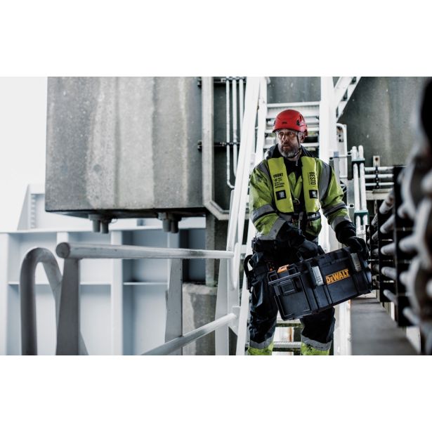 PLASTIČNI KOVČEK DEWALT 55X33.6X30.6 CM DS300 TOUGH SYSTEM