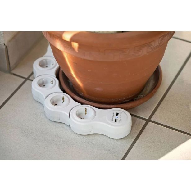 PODALJŠEK- PRENAP.ZAŠČITA WELL EXTSR-5S3M-USB 2XUSB, 5X VTIČNICA