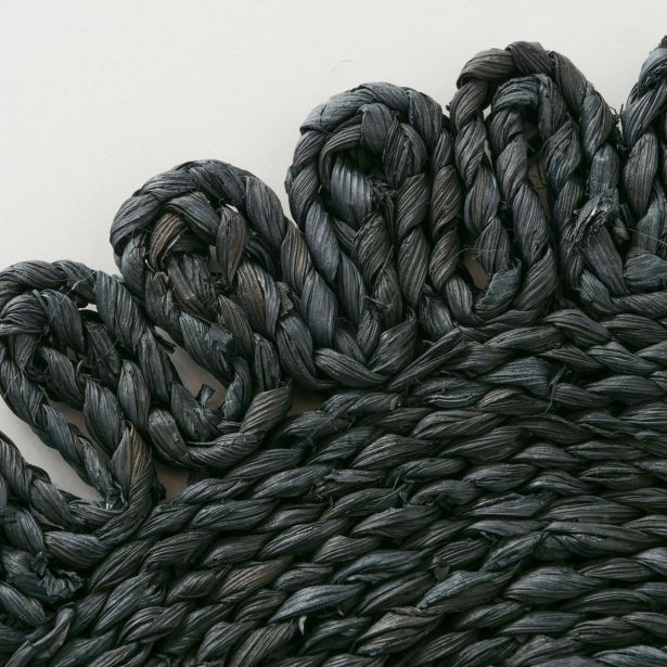 POGRINJEK BOLTZE ČRN, IZ KORUZNIH LISTOV FI 37 CM