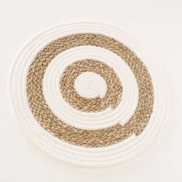 POGRINJEK BOLTZE DABBIE, OKROGEL, RJAVO-BEL