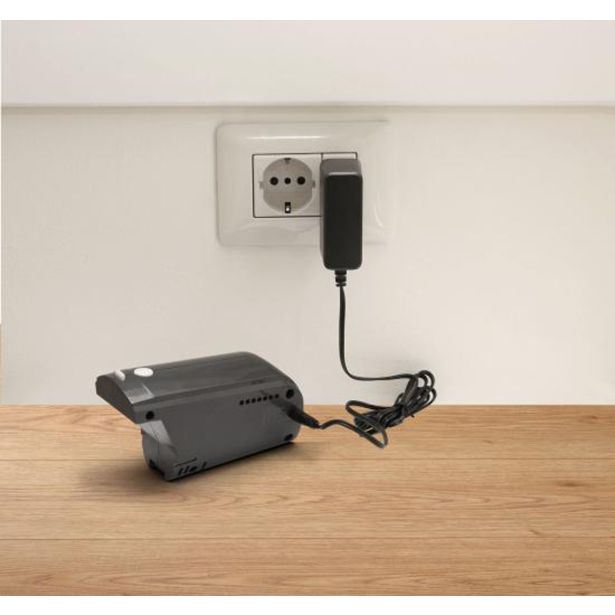 POKONČNI SESALNIK HISENSE HVC5262A