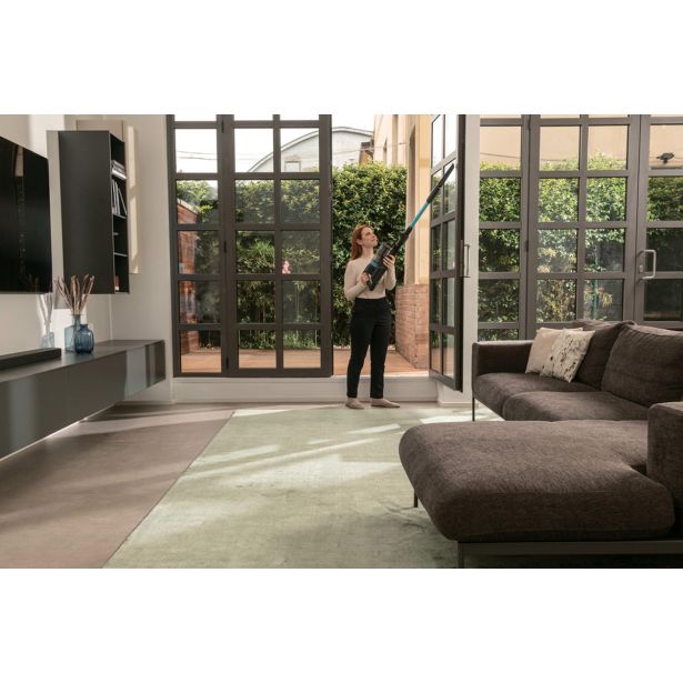 POKONČNI SESALNIK HOOVER HF1P10PX011