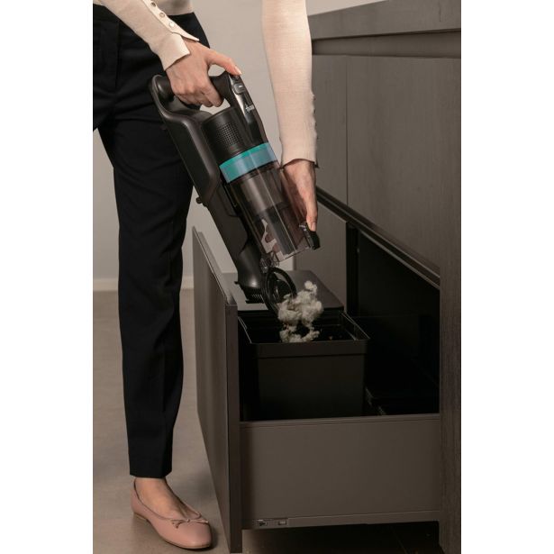 POKONČNI SESALNIK HOOVER HF1P10PX011