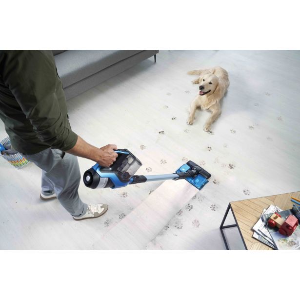 POKONČNI SESALNIK PHILIPS FC6904/01 SPEEDPRO MAX AQUA