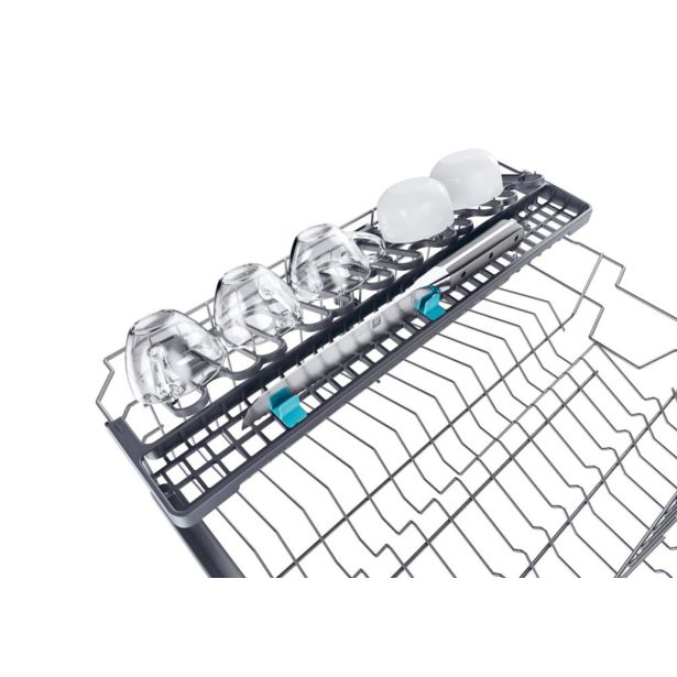 POMIVALNI STROJ CANDY CF 6C4F0W