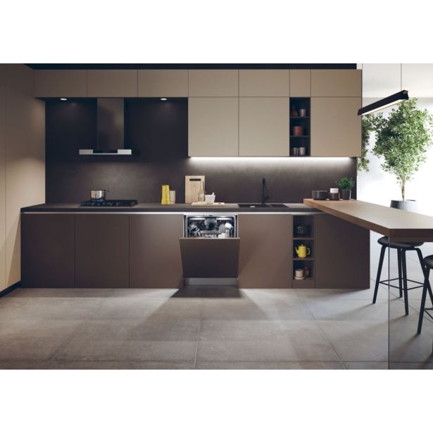 VGRADNI POMIVALNI STROJ HAIER XS 6B0S3FSB