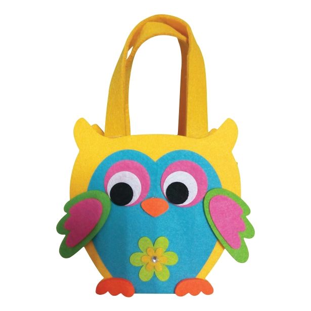 POMLADNA DEKORACIJA GLOSSTYLE KOŠARICA SOVA 15 CM IZ FILCA RUMENA ALI ZELENA