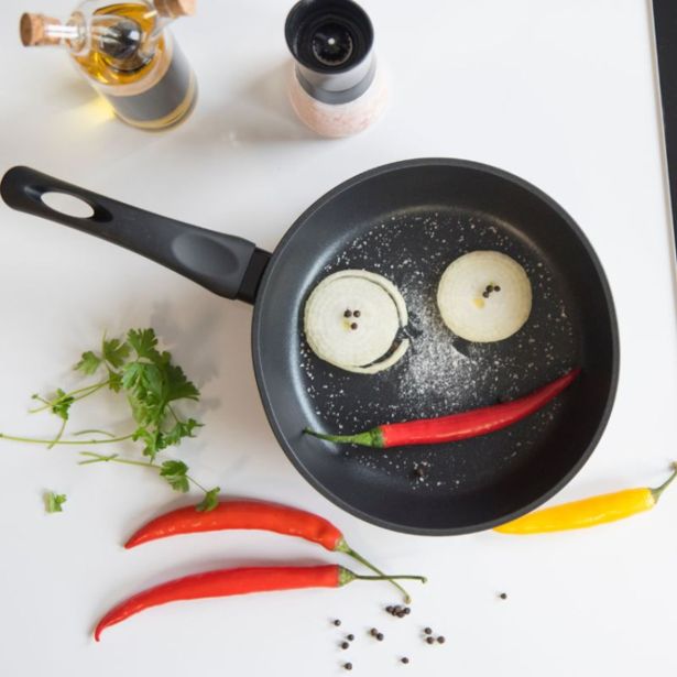 PONEV GALICIJA 16 CM ROYAL