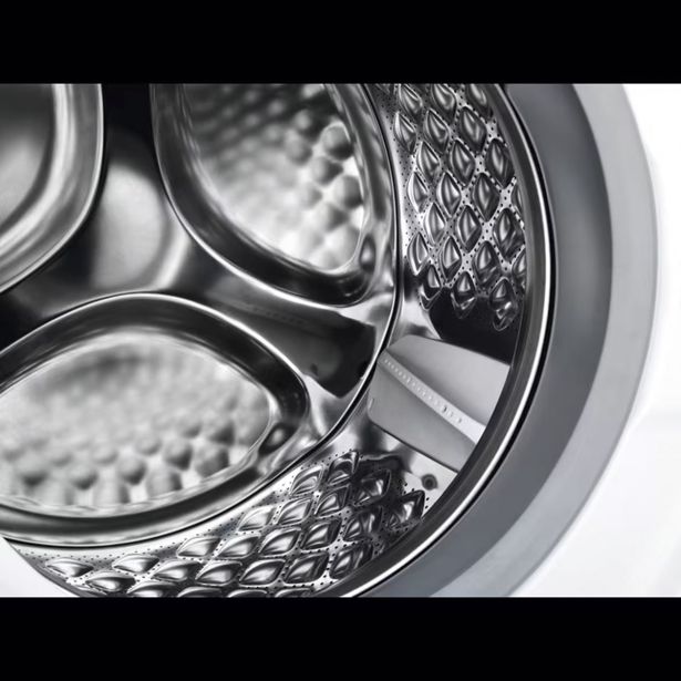 PRALNI STROJ ELECTROLUX EW8F4414UE