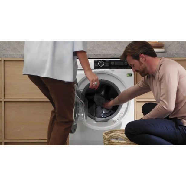 PRALNI STROJ ELECTROLUX EW8FN248PS