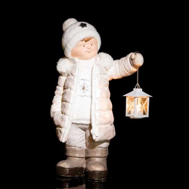 PRAZNIČNA FIGURA GLOSSTYLE DEČEK Z LANTERNO 54 CM ZA ČAJNO SVEČKO SREBRNI