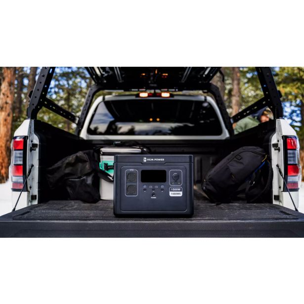 PRENOSNI HRANILNIK REM POWER PBEM 1501E APP + SOLARNI PANEL SPEM 1-18V-100W