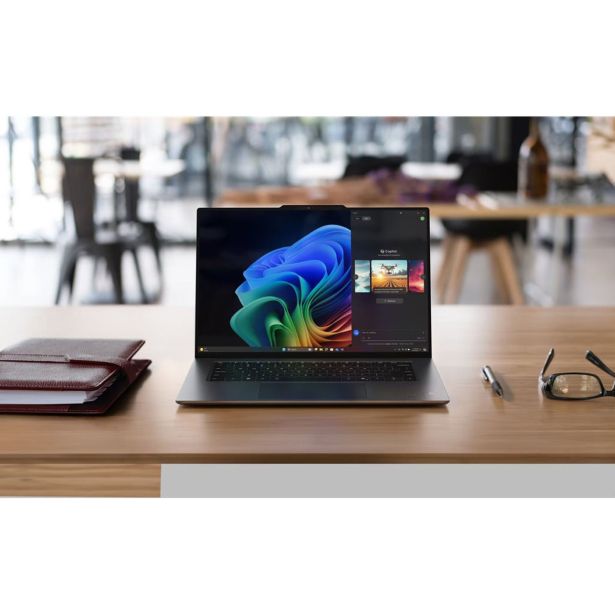 PRENOSNI RAČUNALNIK LENOVO THINKPAD X9-15 G1 ULTRA 7/15.3"/2.8K/1TB