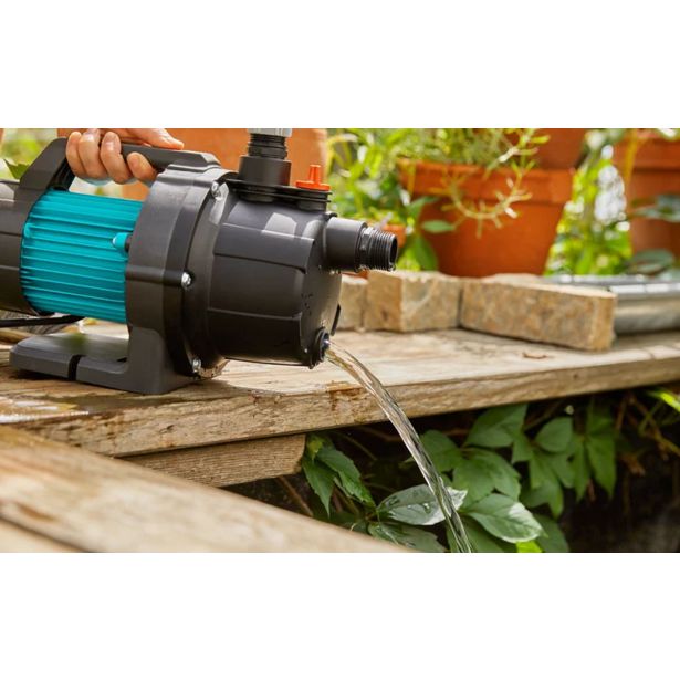 PRETOČNA ČRPALKA GARDENA 3000/4 BASIC 600W 3000L/H