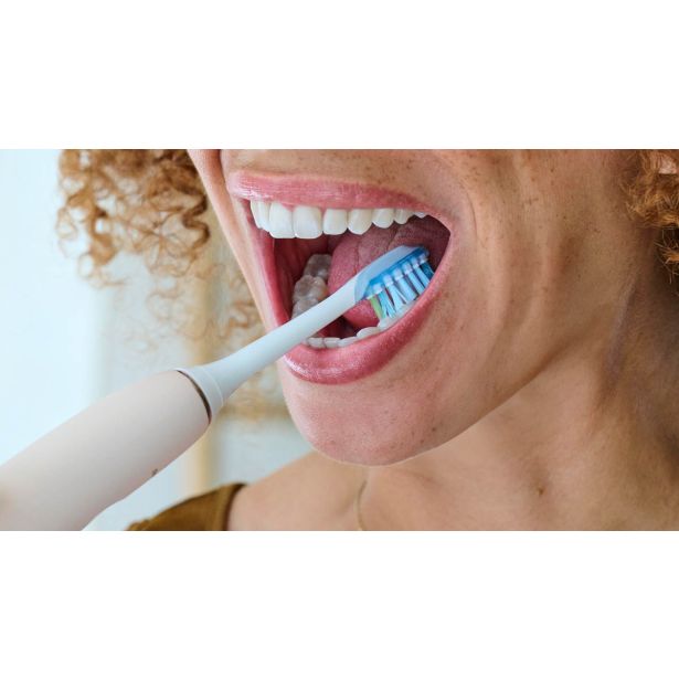 PRIBOR IN DODATKI SONICARE HX9042/87 PREMIUM PLAQUE DVOJNO PAKIRANJE