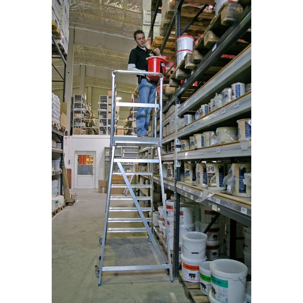 PROSTOSTOJEČA LESTEV KRAUSE STABILO PREMIČNI PODEST 7STOPNIC ENOSTRANSKI BREZ ROČAJEV