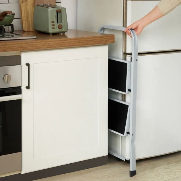 PROSTOSTOJEČA LESTEV SONGMICS GSL12WT