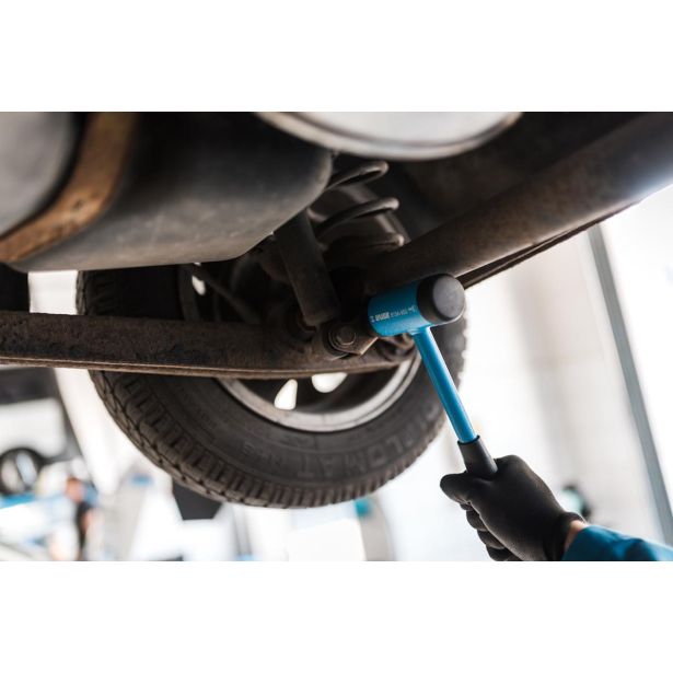 PROTIODBOJNO KLADIVO Z NASTAVKI IZ PLASTIČNE MASE UNIOR 55 MM ART. 819A (628815)