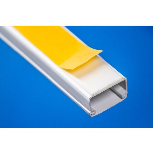 PVC KANAL NIK-2S 30X17 2M BELI SAMOLEPILNI